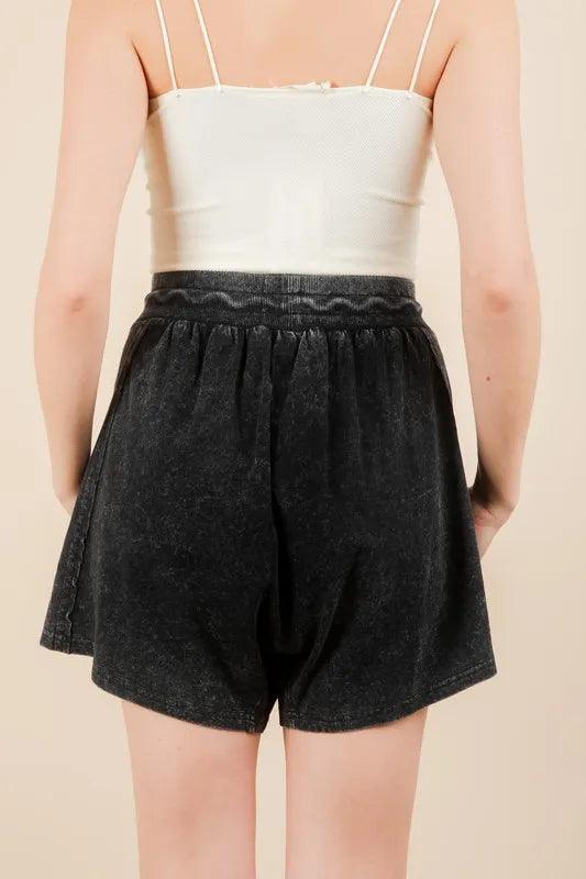 VERY J Mineral Washed Comfy Baggy Shorts-2