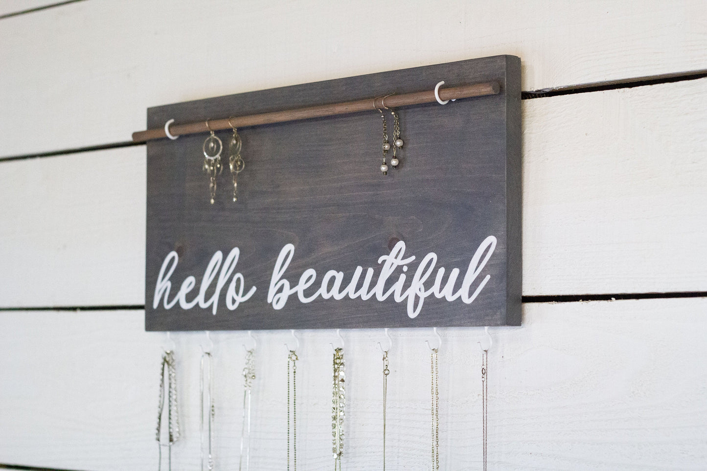 hello beautiful hanging jewelry display