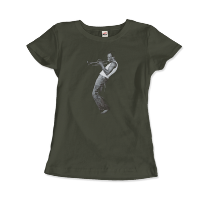 Miles Davis Playing his Trumpet Artwork T-Shirt-9